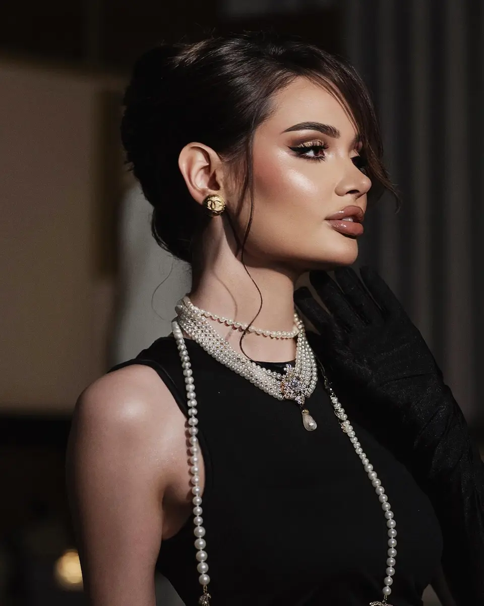 Alia escort in London