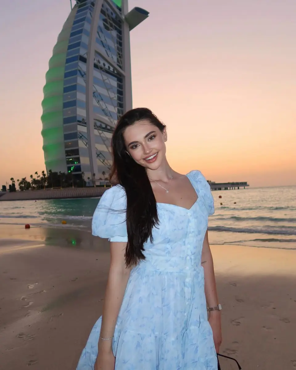 Drama escort in London