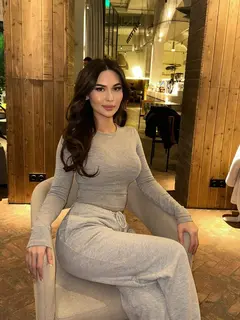 Elina escort in London