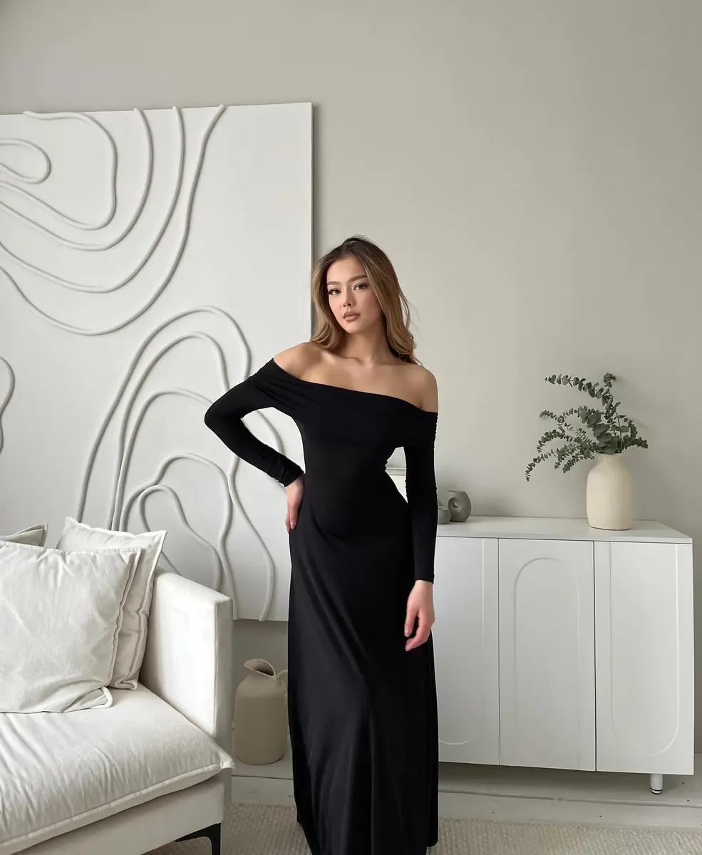 Elise escort in London