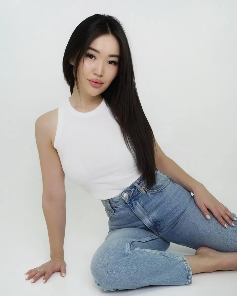 Karina escort in London