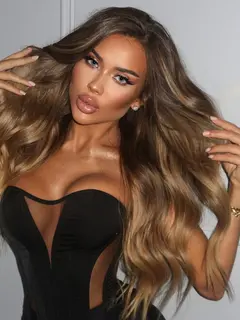 Kim escort in London