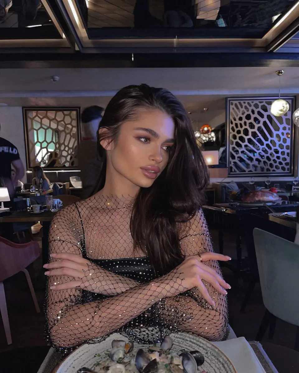 Liza escort in London