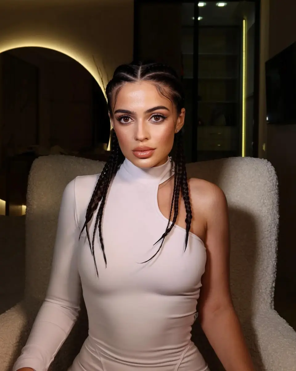 Nita escort in London