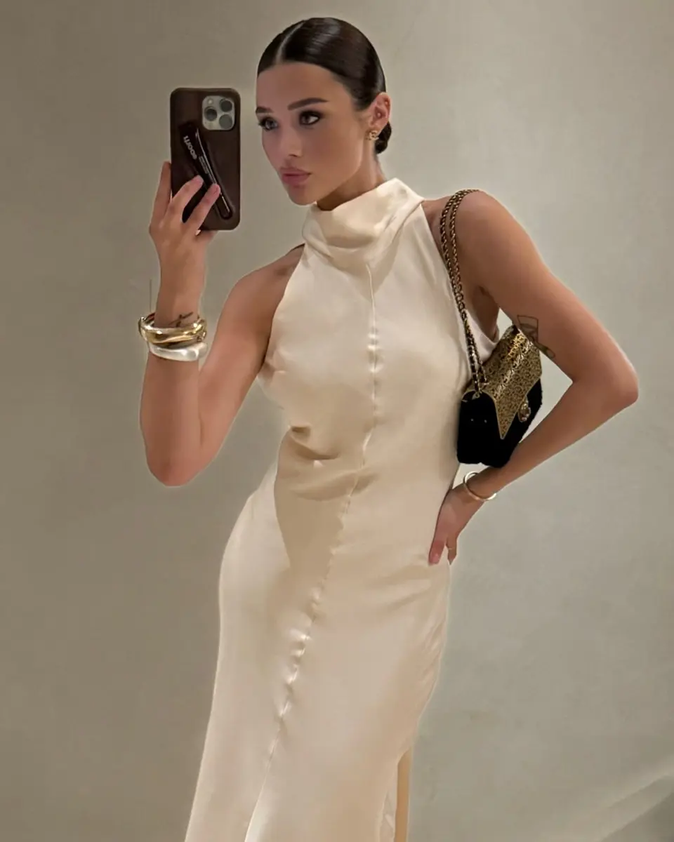 Sasha escort in London