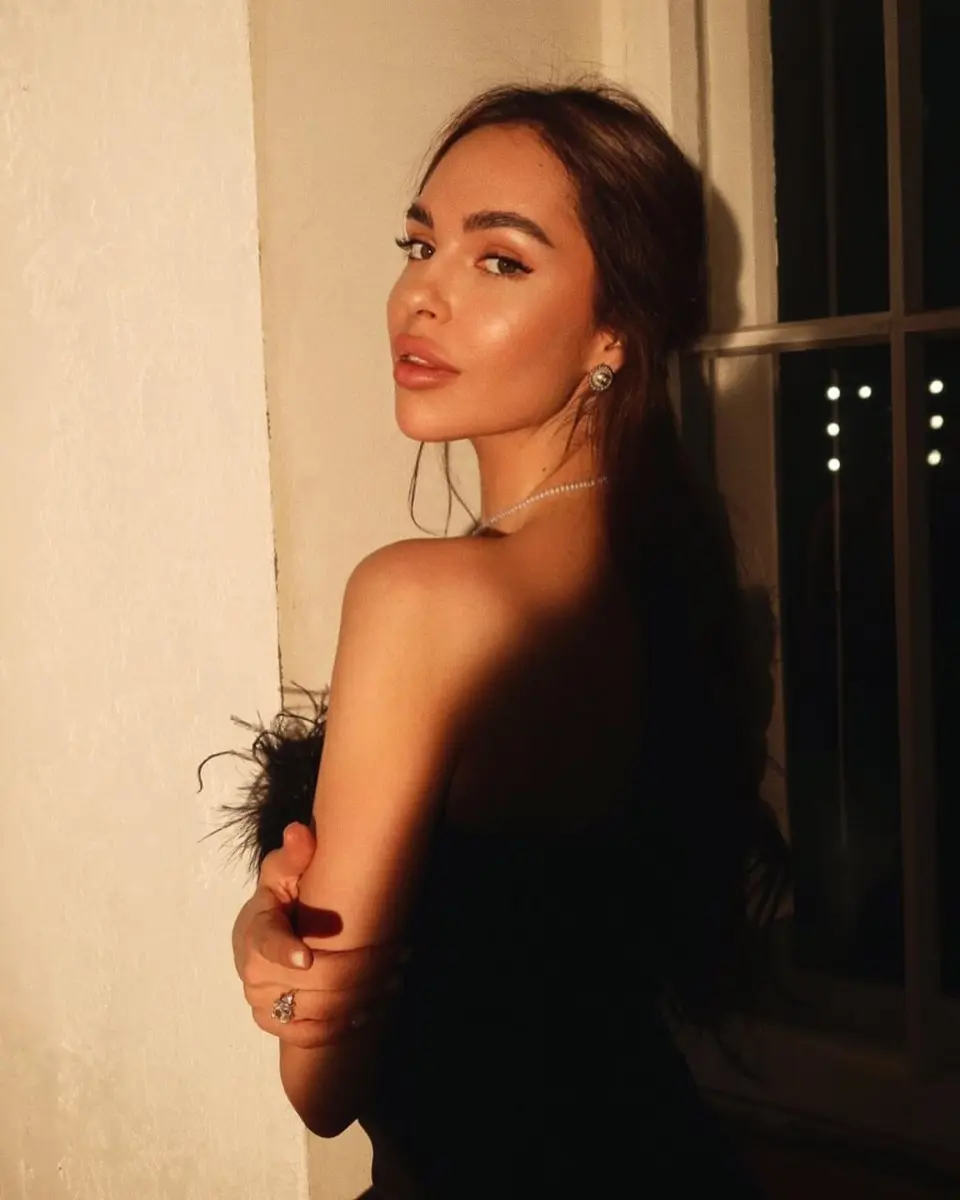 Vera escort in London