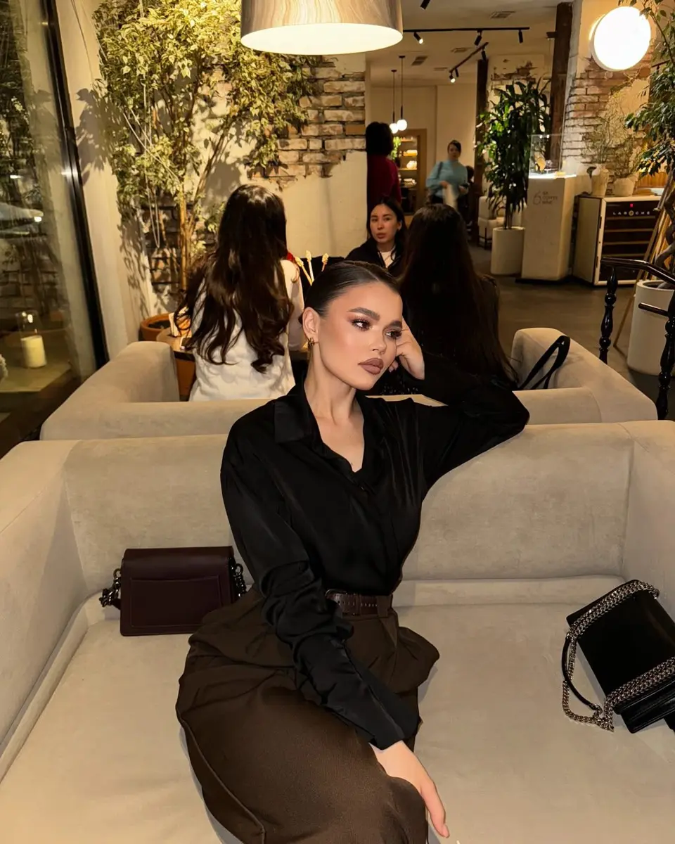 Vikсoria escort in London